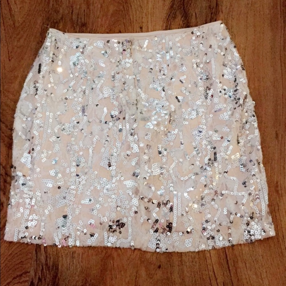 SOLD OUT popular sequined skirt✨